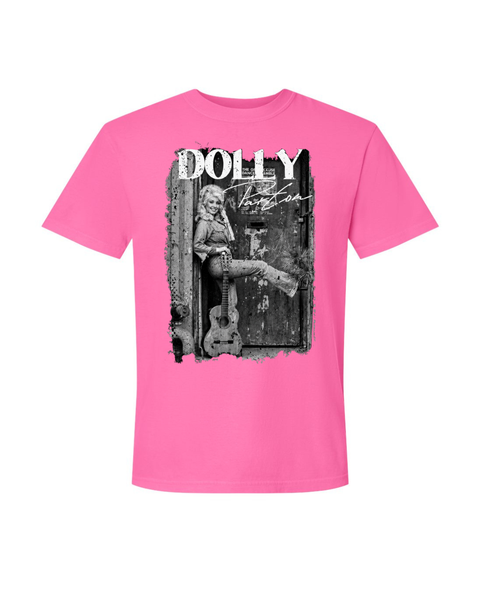 Dolly with Guitar