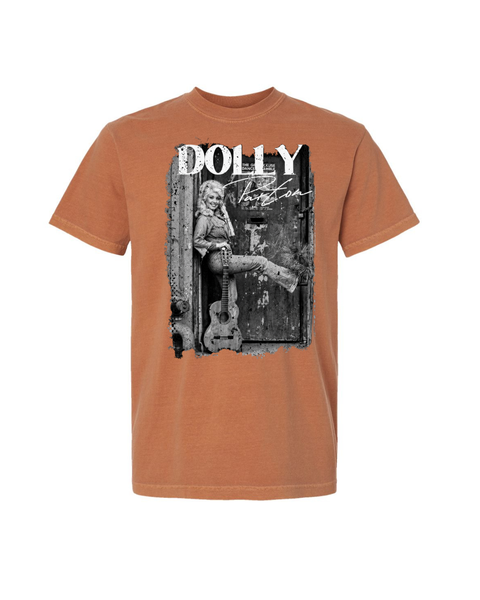 Dolly with Guitar