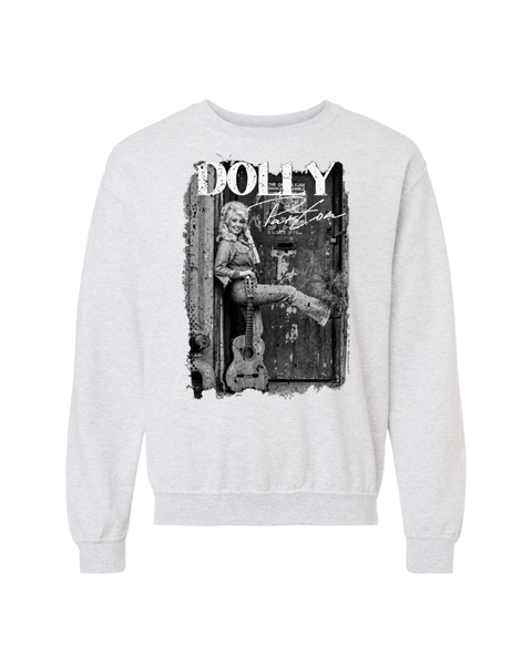 Dolly with Guitar